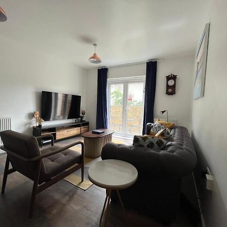 Kent, Dartford Station Apartments Zewnętrze zdjęcie