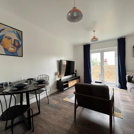 Kent, Dartford Station Apartments Zewnętrze zdjęcie