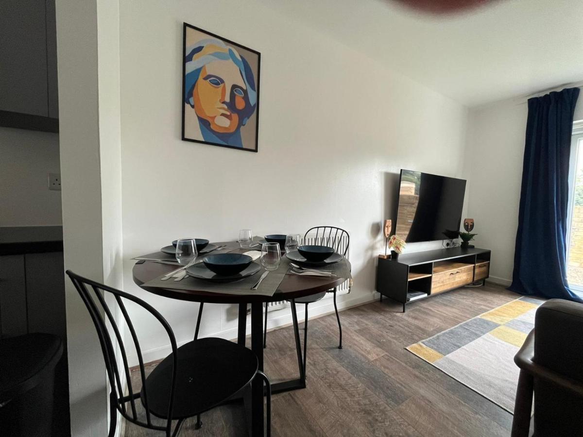 Kent, Dartford Station Apartments Zewnętrze zdjęcie