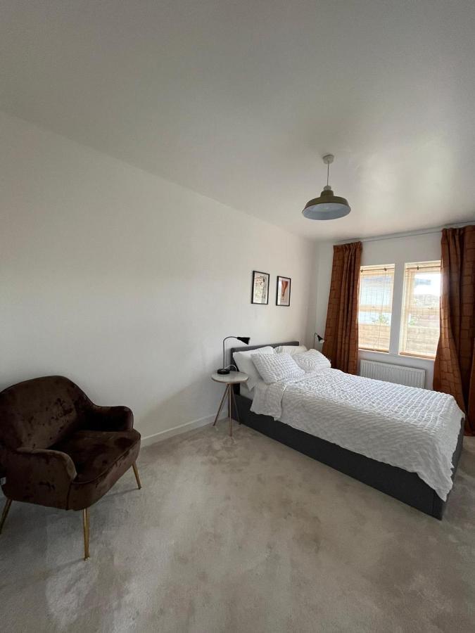 Kent, Dartford Station Apartments Zewnętrze zdjęcie