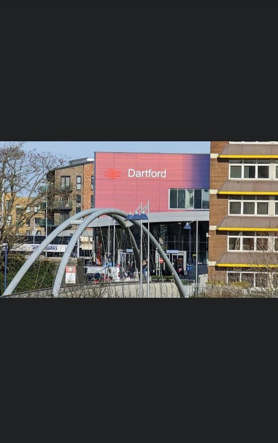 Kent, Dartford Station Apartments Zewnętrze zdjęcie