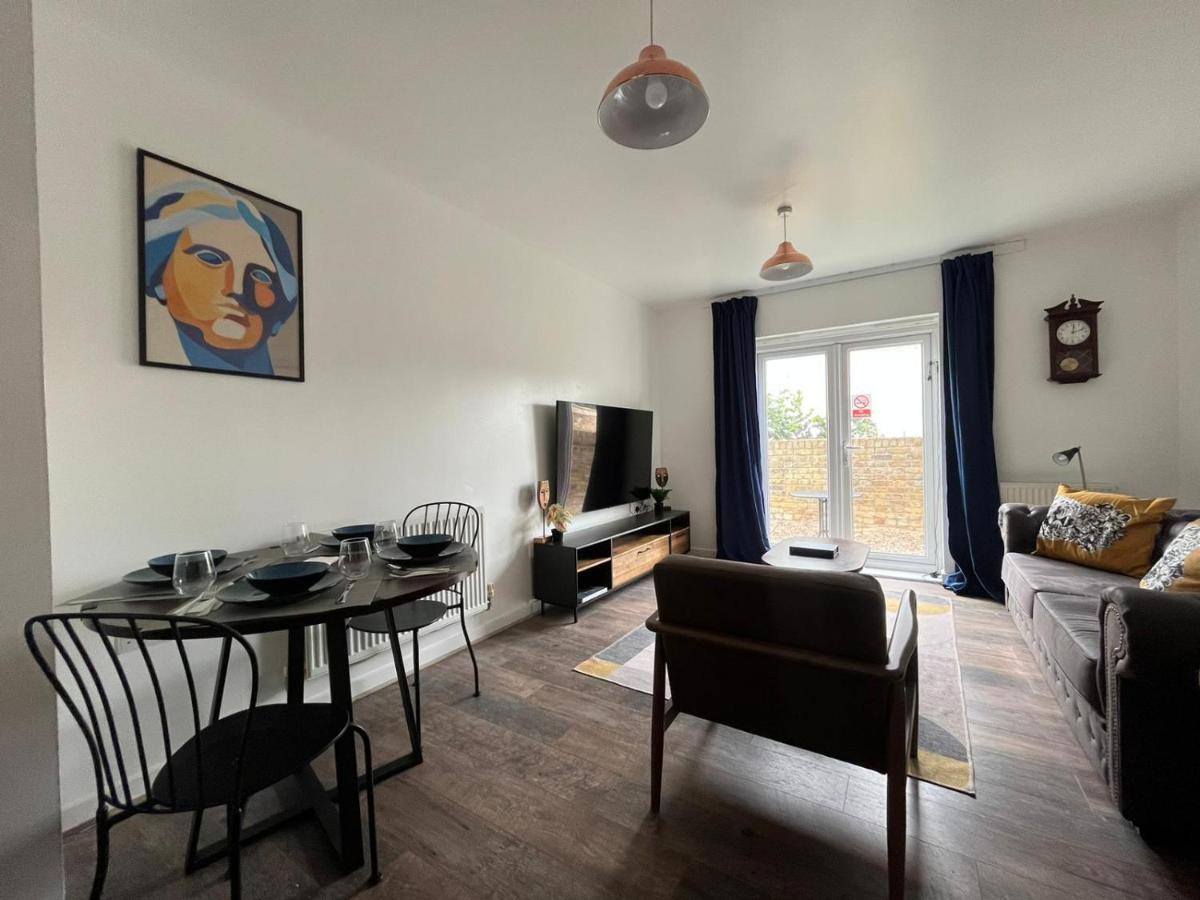 Kent, Dartford Station Apartments Zewnętrze zdjęcie